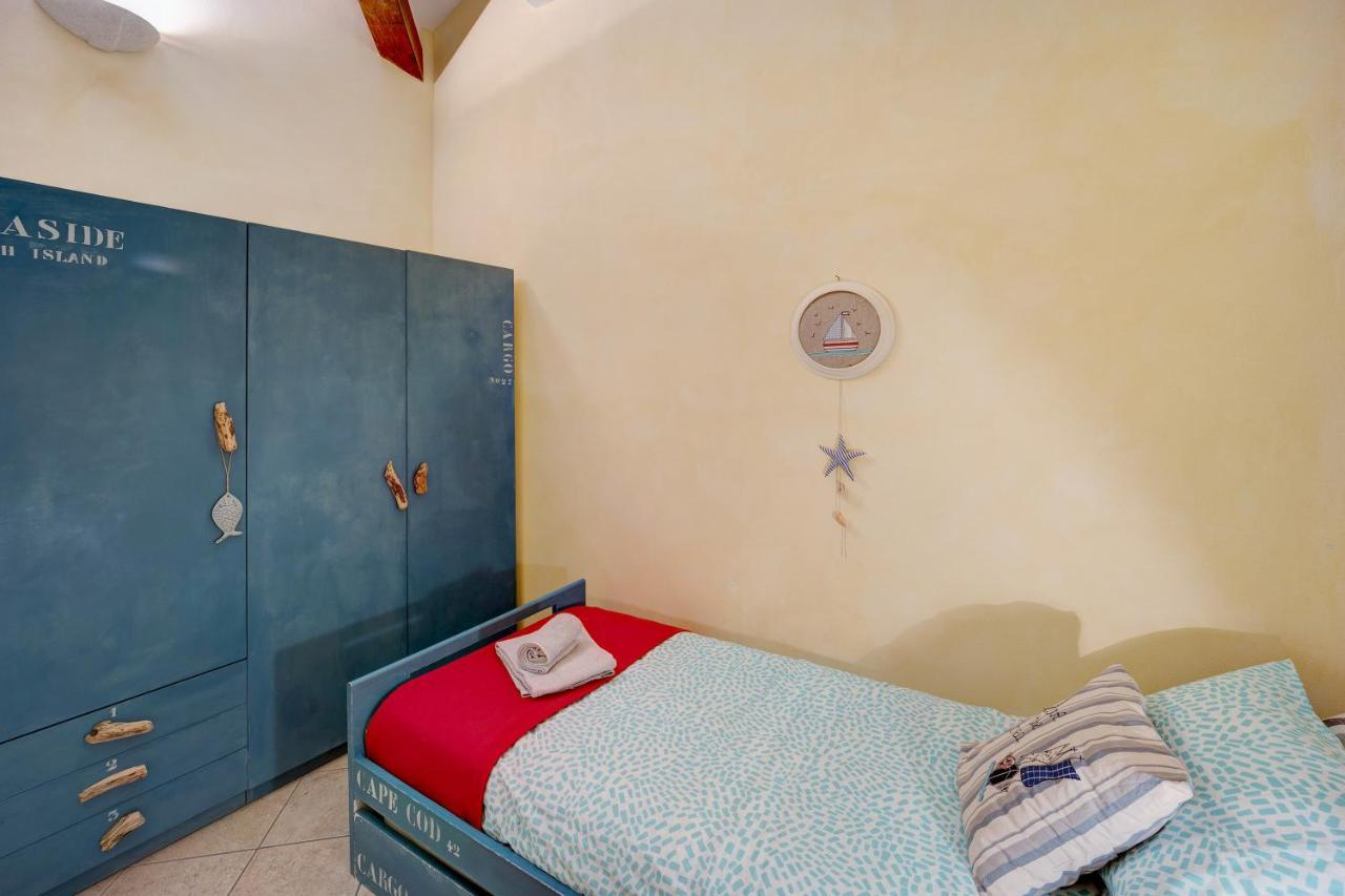 La Casa Nel Caruggio Lägenhet Diano Arentino Exteriör bild