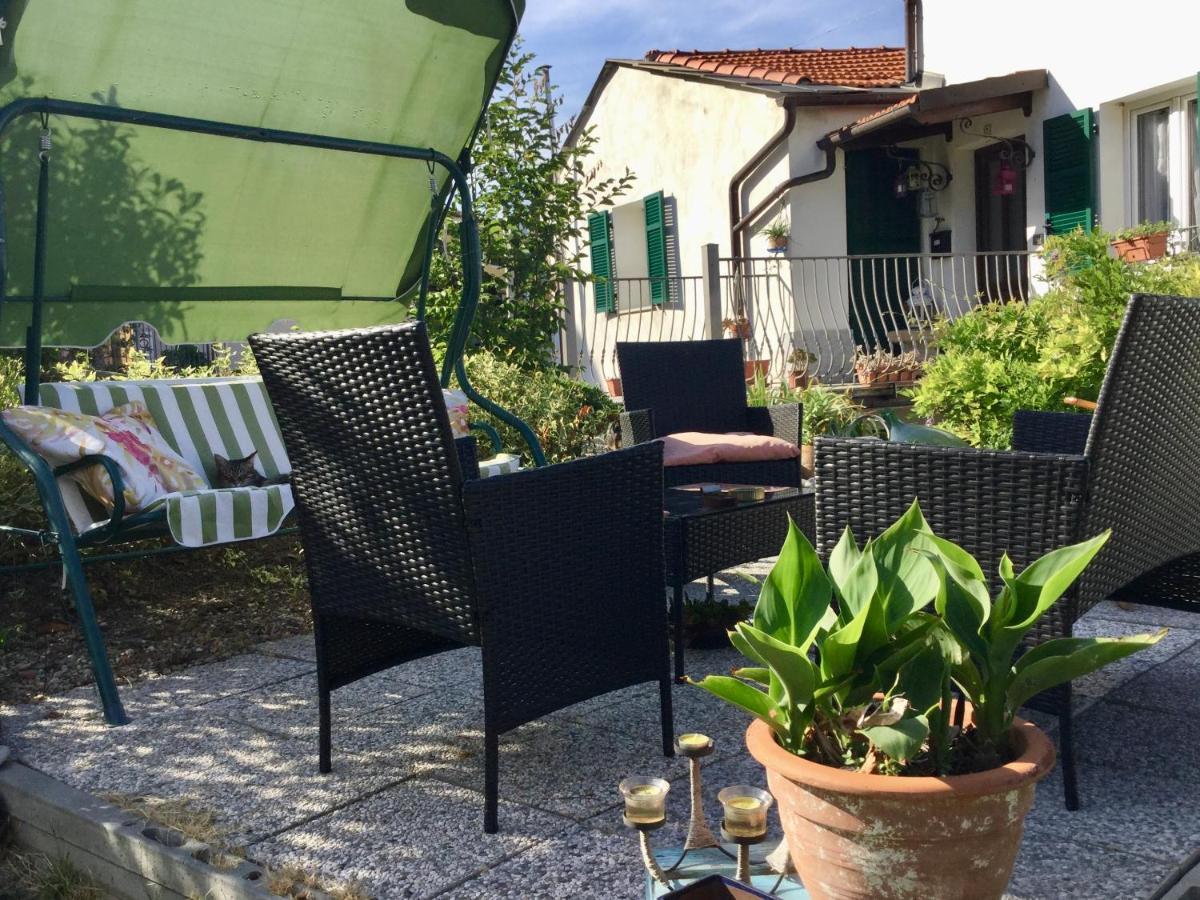 La Casa Nel Caruggio Lägenhet Diano Arentino Exteriör bild
